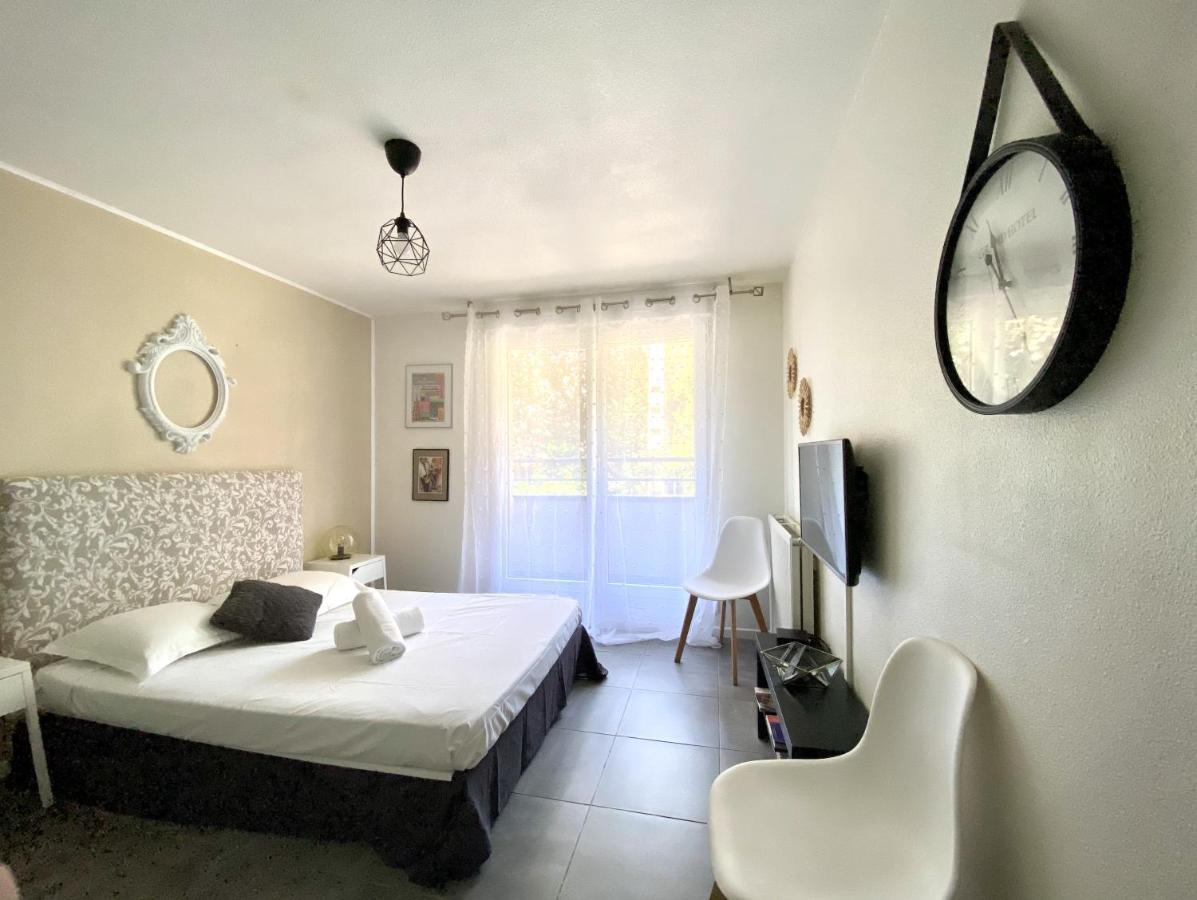 Le Saint Eloi - Studio Avec Parking Toulouse Centre Apartamento Exterior foto